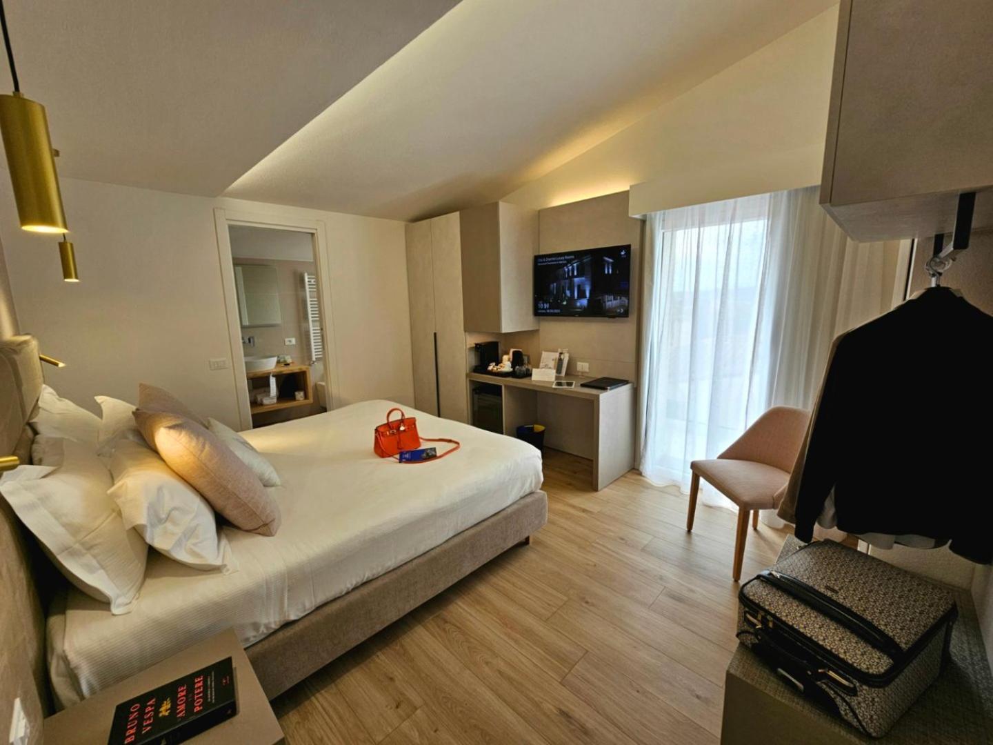 Chic & Charme Luxury Rooms Olbia Ngoại thất bức ảnh